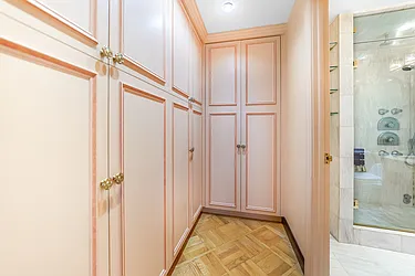 Sold by Daniel Saat, LREB