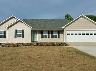 95 Jim Alford Cove, Savannah, TN 38372