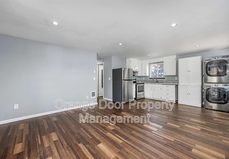 1613 Wheeler St S — Photo 13
