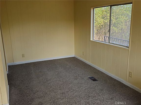 5th image of 4934 Indian Peak Rd