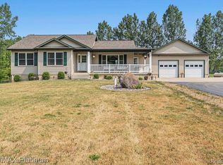 1395 E Winegar Rd, Morrice, MI 48857