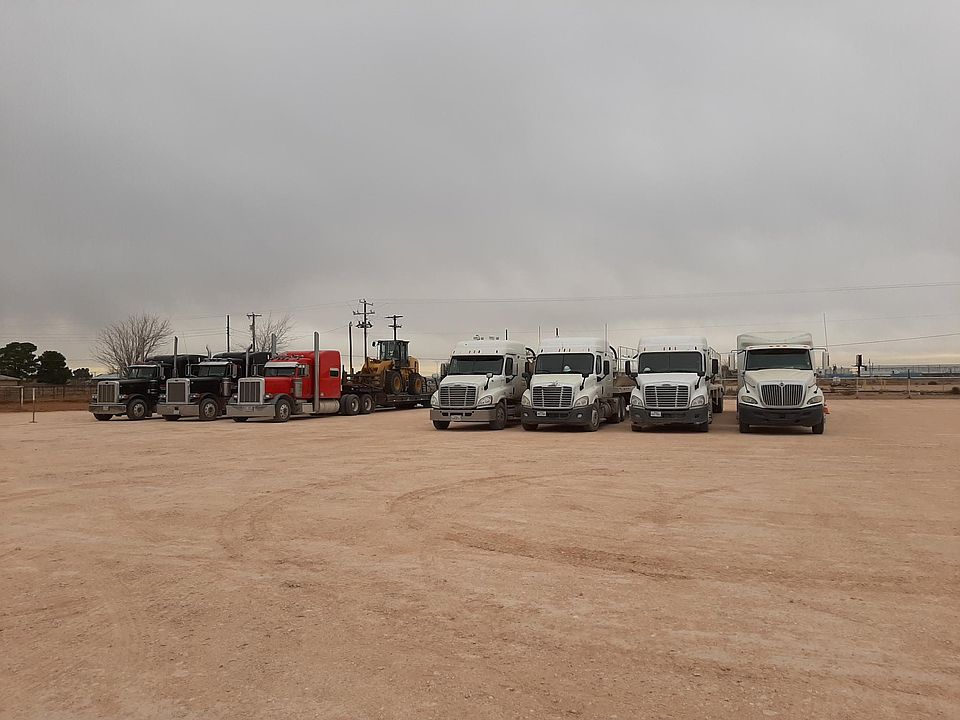 2nd image of 2503 W County Road 112