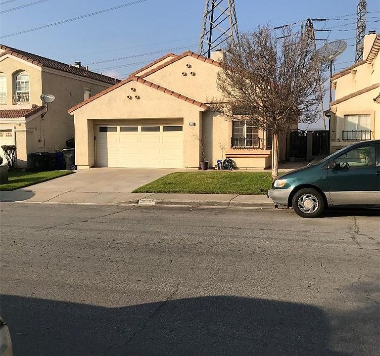 2nd image of 16460 Apple Gate Dr