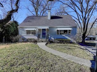 5474 NW Venetian Dr, Houston Lake, MO 64151