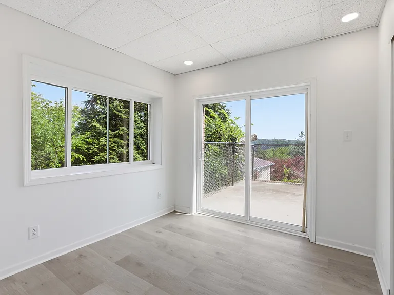 514 Guyasuta Rd #7 — Photo 2