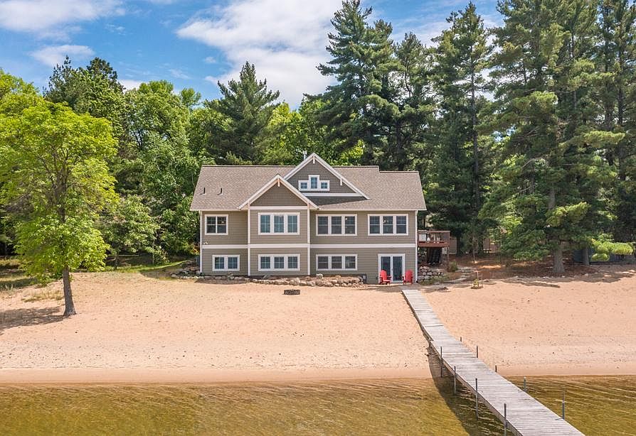 1st image of 26885 Pelican Lake Rd