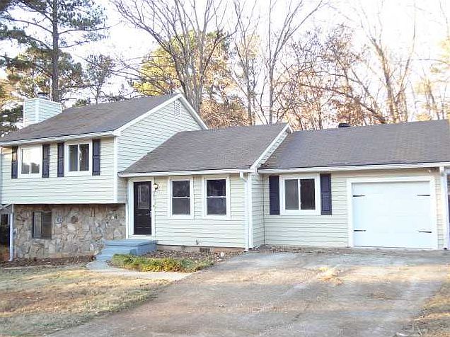 1st image of 991 Brighton Dr