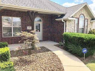 1881 Willow Ridge Ave, Springdale, AR 72764