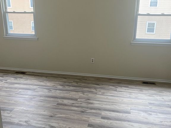 5th image of 1726 Rachael St #A