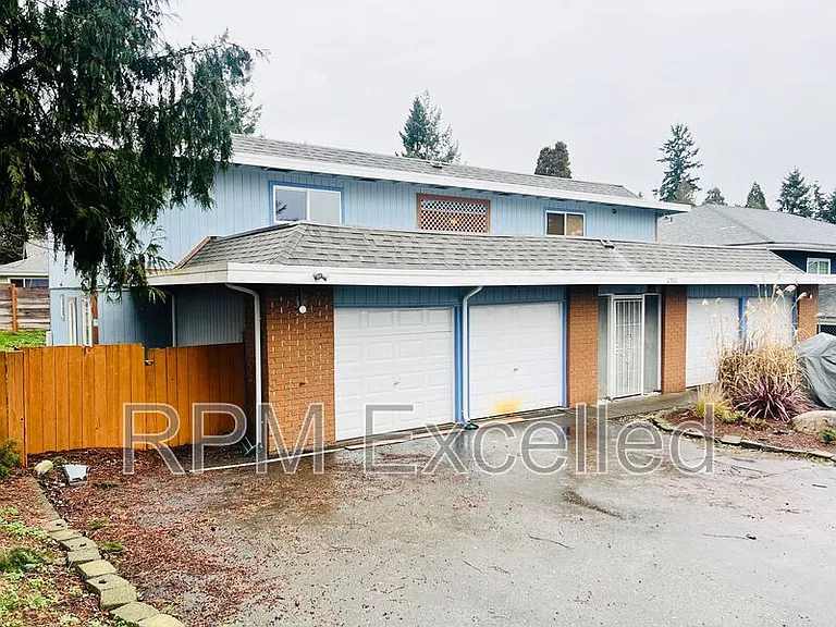 2500 S 286th Pl #A — Photo 1