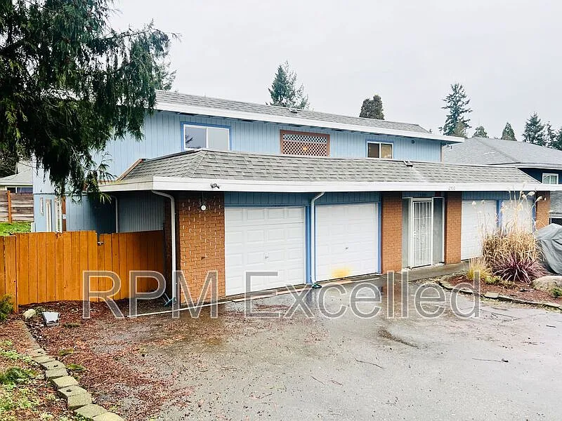 2500 S 286th Pl #A