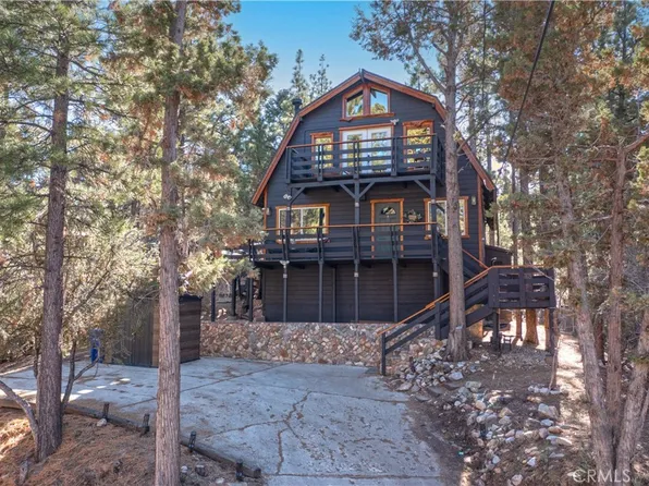 108 E Rainbow Blvd, Big Bear City, CA 92314