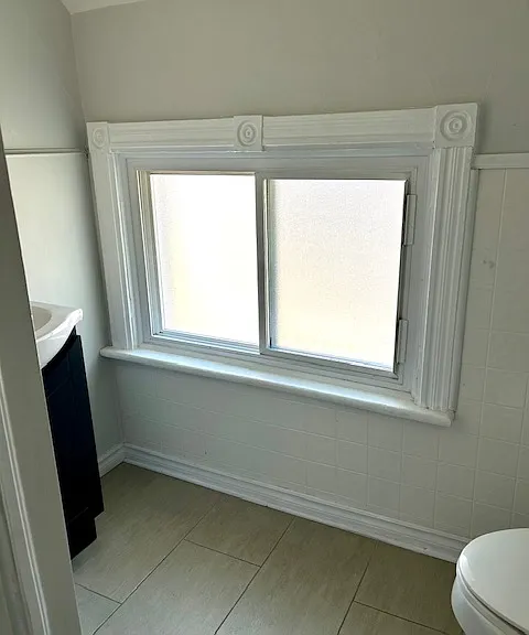 30 Wellington St W #2 — Photo 17