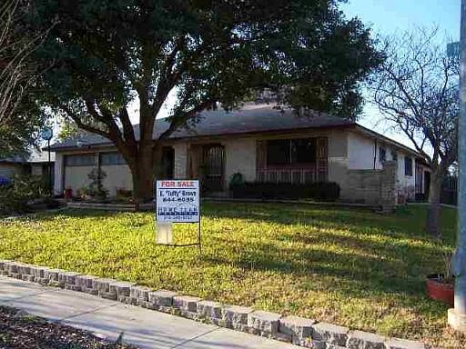 1st image of 6703 HEATHER BROOK DR