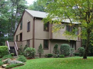 923 North Rd, Carlisle, MA 01741