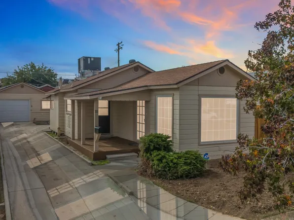 211 Calvin St, Taft, CA 93268