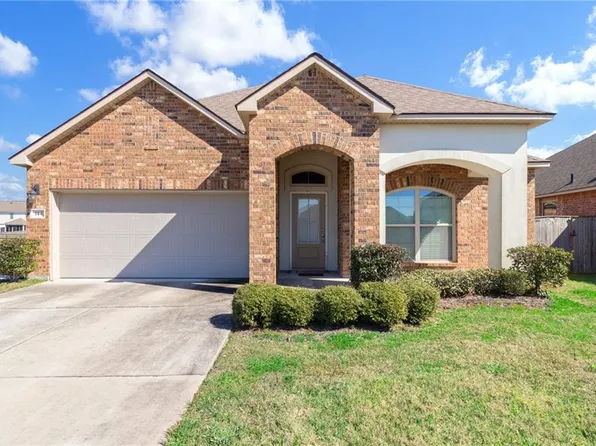 144 E Lake Ct, Slidell, LA 70461