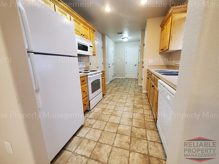 1557 Bullpen Way — Photo 5
