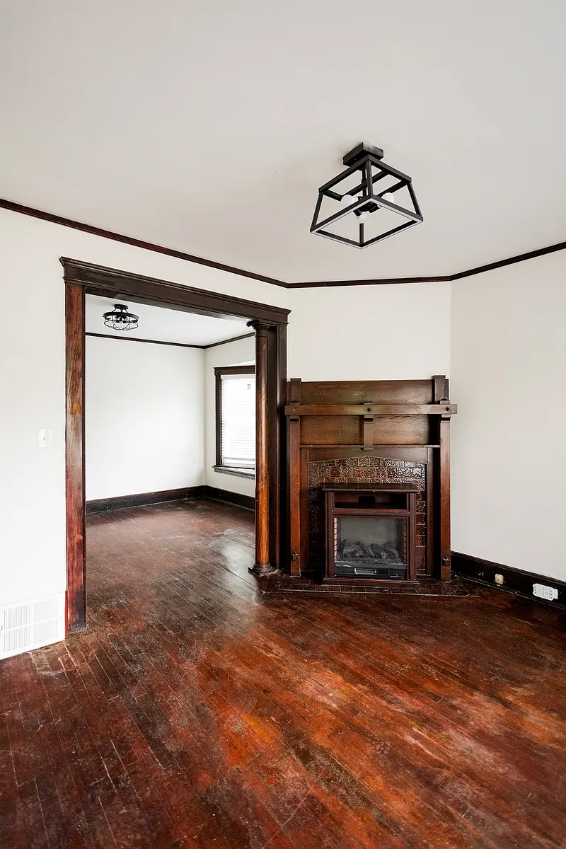 Building Photo - 268 E Euclid St #1W