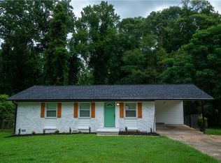 4120 Tara Dr, Forest Park, GA 30297