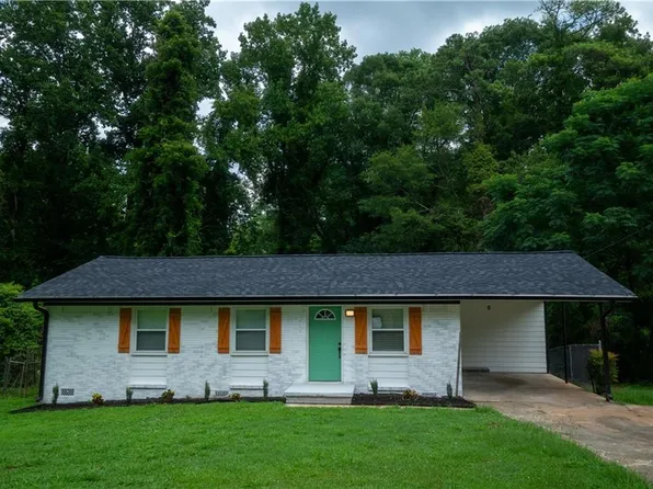 4120 Tara Dr, Forest Park, GA 30297