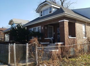 1121 W 71st St, Chicago, IL 60621