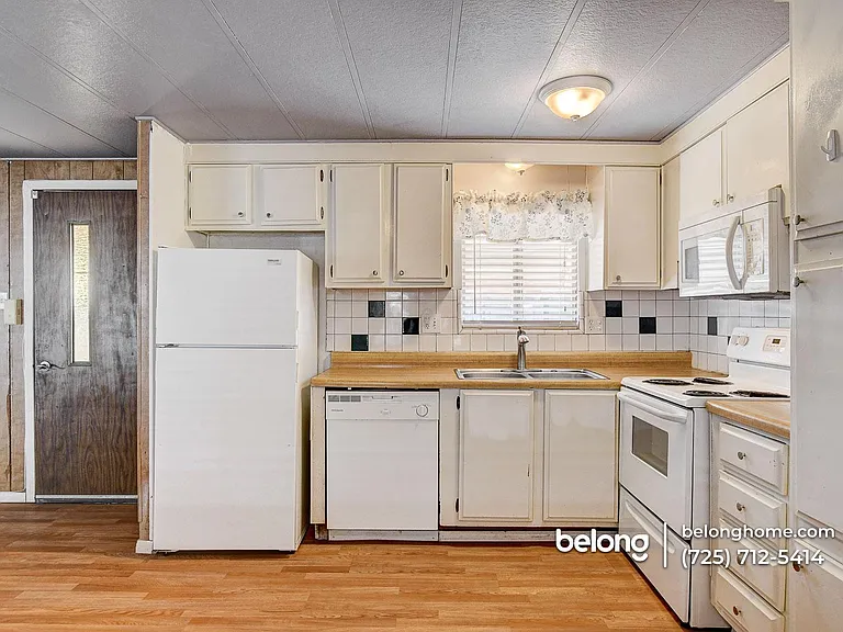 3481 Cape Cod Dr — Photo 23