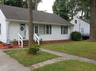 1208 Raleigh St, Elizabeth City, NC 27909