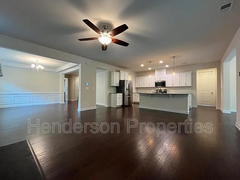 12013 Gil Wylie Trce — Photo 4