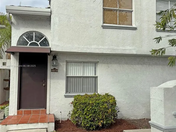 4974 NW 97th Pl #310, Doral, FL 33178
