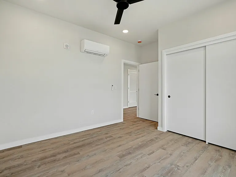 Cartwright Apartments — Photo 51
