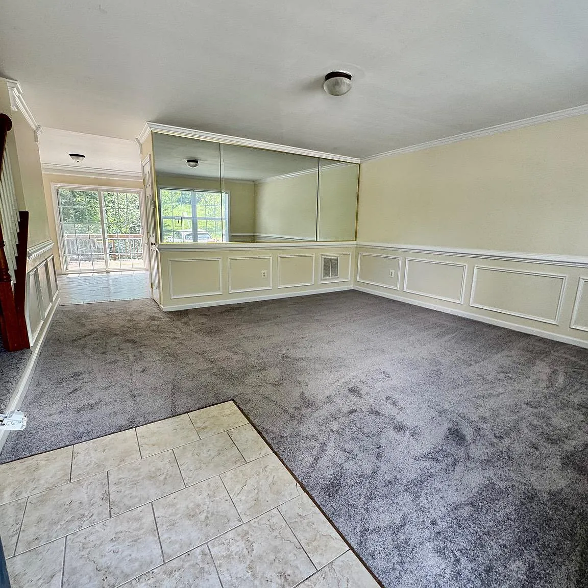 2 bed, 2.5 bath, 1240 sqft, $1,700 — Photo 3