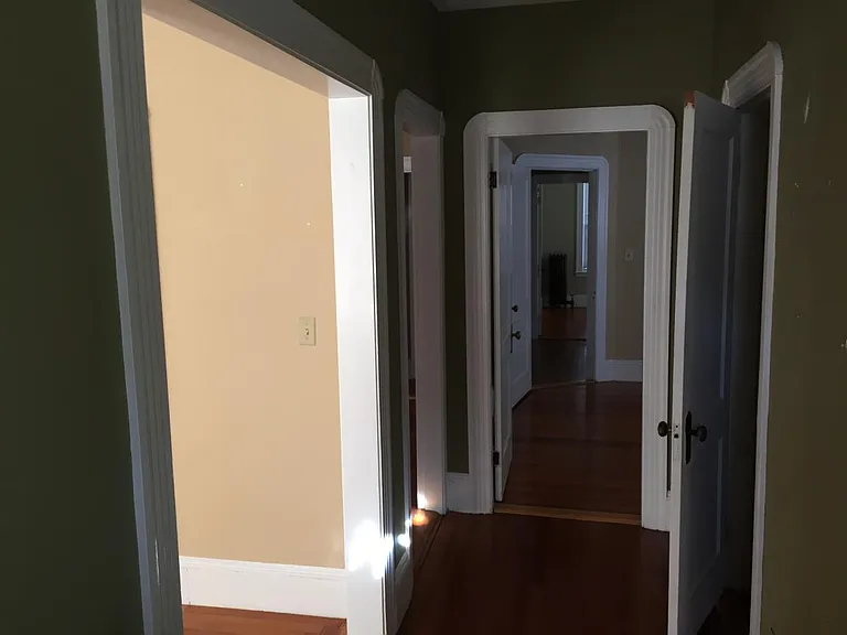 16 Paradise Rd — Photo 13