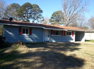 3019 Lakewood Dr, Jackson, MS 39212