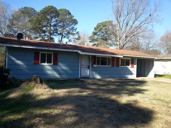 3019 Lakewood Dr, Jackson, MS 39212