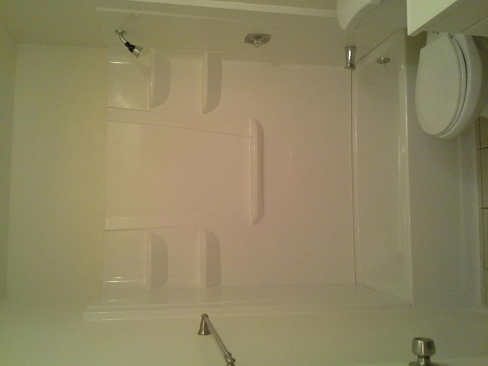 2nd image of 298 Linn Ln