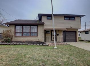 83 Patricia Dr, West Seneca, NY 14224