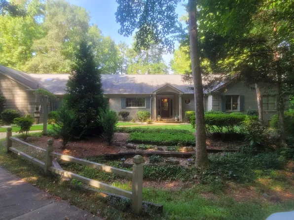 421 Audubon Cir, Griffin, GA 30223