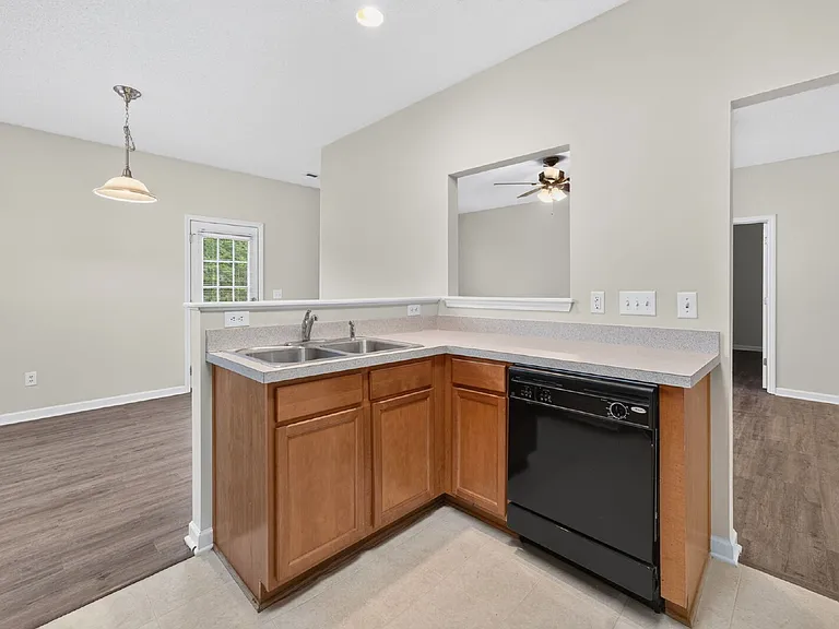 2325 Waverly Crossing Rd — Photo 21