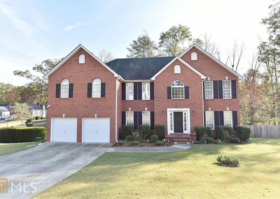 1st image of 975 Grey Rock Ln