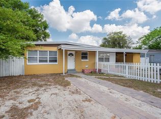 1517 Hialeah St, Orlando, FL 32808