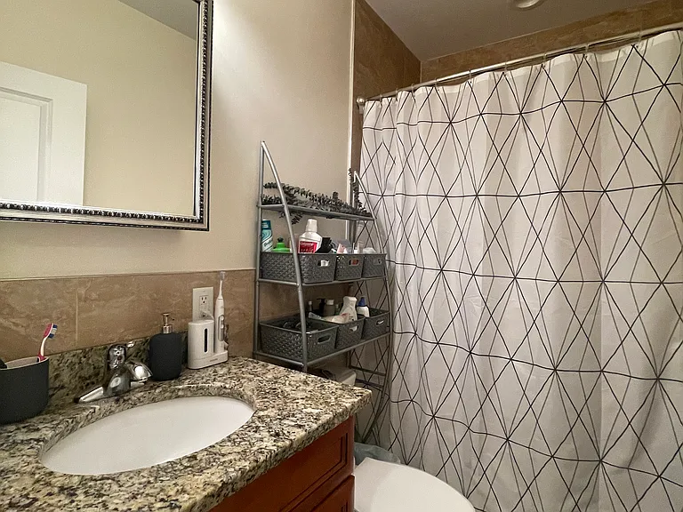 1026 Bloomfield St #3 — Photo 16