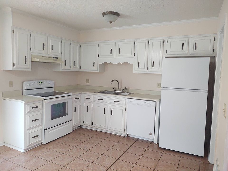 Updated kitchen with appliances.