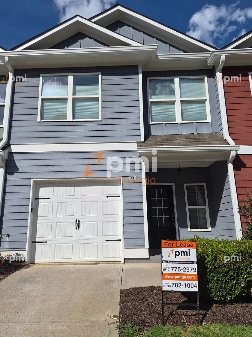 3 bed, 2.5 bath, 1520 sqft, $2,050 — Photo 1