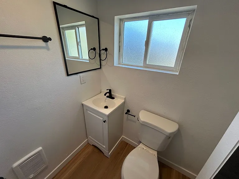Welcome to 621 S Cannon Apartments! — Photo 35