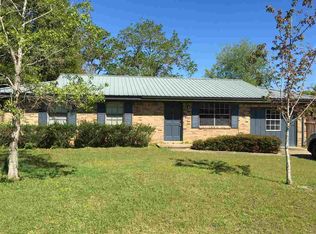 4724 Cyril Dr, Pace, FL 32571