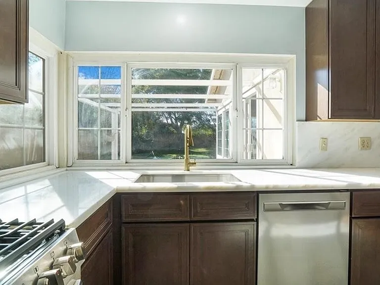 24121 El Tiradore Cir — Photo 52