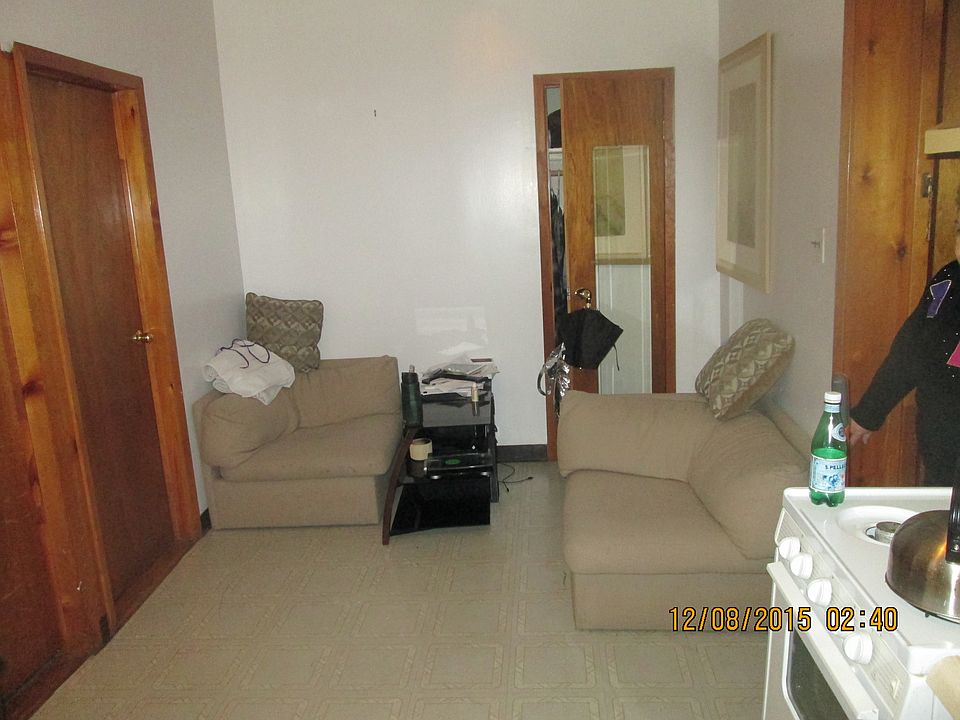 1st image of 2267 26th St #2A