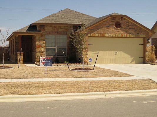 1st image of 6702 Golden Oak Ln