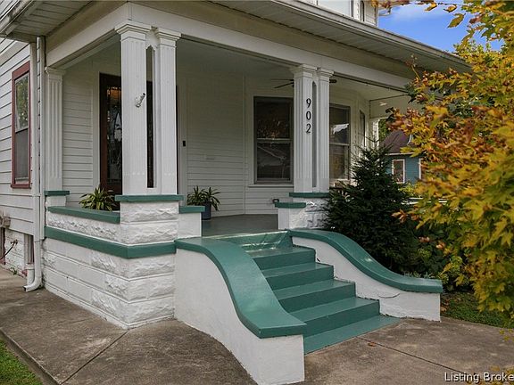 4th image of 902 E Maple Street